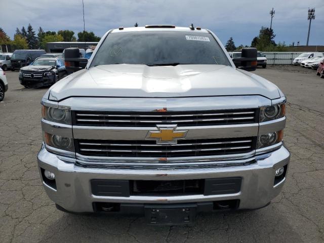 1GC4KZC85GF267322 - 2016 CHEVROLET SILVERADO K3500 LT SILVER photo 5