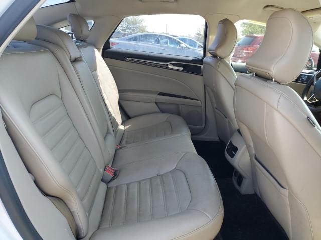 3FA6P0HD2HR153395 - 2017 FORD FUSION SE 白色 照片 10