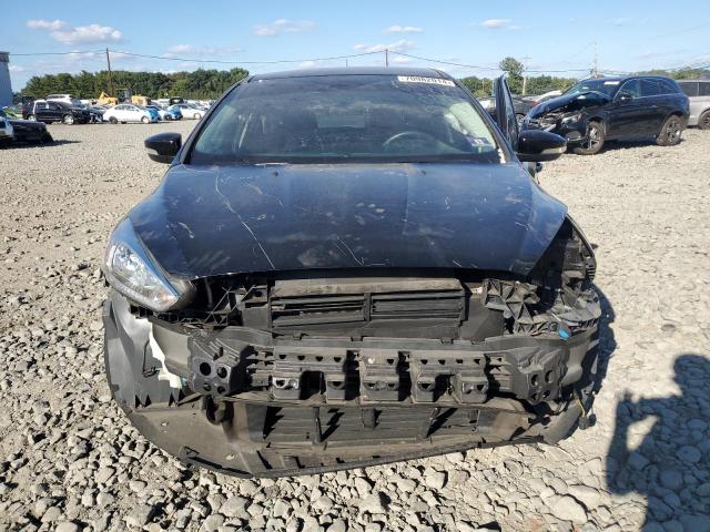 1FADP3K27GL401041 - 2016 FORD FOCUS SE BLACK photo 5