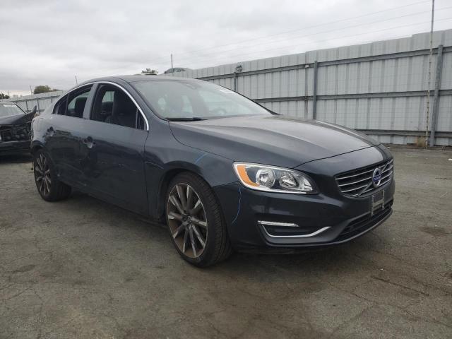 YV126MFK6F1352357 - 2015 VOLVO S60 PREMIER BLACK photo 4