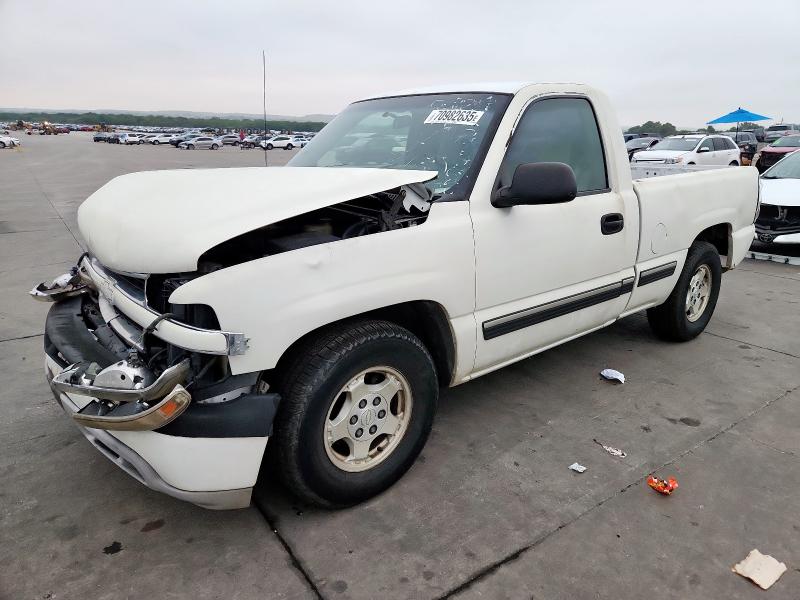 2001 CHEVROLET SILVERADO C1500, 