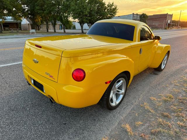 1GCES14P23B102664 - 2003 CHEVROLET SSR 黄色 照片 4