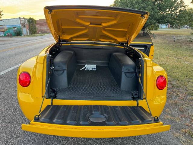 1GCES14P23B102664 - 2003 CHEVROLET SSR 黄色 照片 6