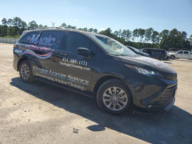 5TDYRKEC4MS063354 - 2021 TOYOTA SIENNA XLE BLACK photo 4