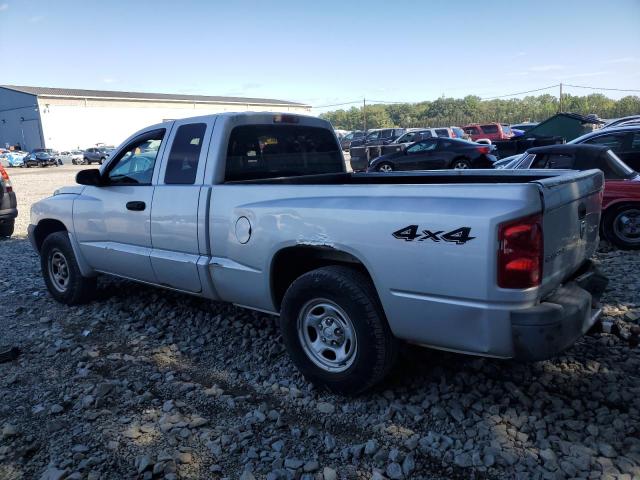 1D7HW22K66S716755 - 2006 DODGE DAKOTA ST Argent photo 2