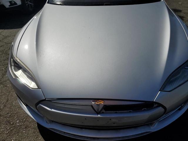 5YJSA1DP1CFS00779 - 2012 TESLA MODEL S Արծաթագույն լուսանկար 11
