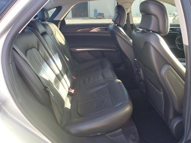 3LN6L2G96DR828637 - 2013 LINCOLN MKZ SILVER photo 10