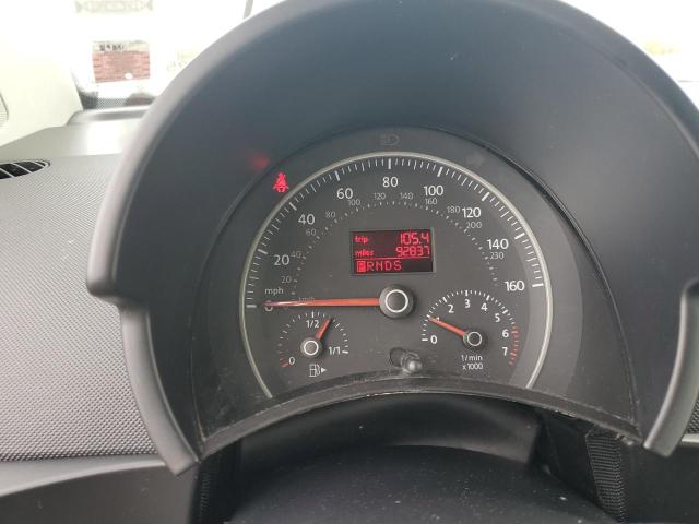 3VWPG3AGXAM026995 - 2010 VOLKSWAGEN NEW BEETLE Blau Foto 9