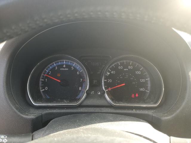 3N1CN7AP3JL877494 - 2018 NISSAN VERSA S SILVER photo 9