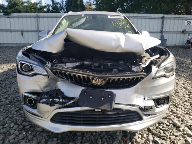 LRBFXBSA0HD094312 - 2017 BUICK ENVISION ESSENCE SILVER photo 5