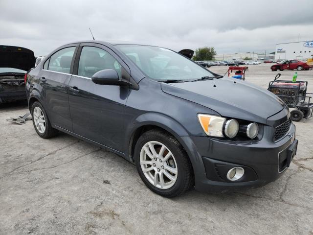 1G1JC5SH7D4142395 - 2013 CHEV SONIC LT GRAY photo 4