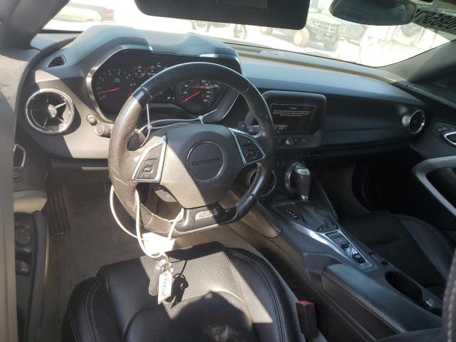 1G1FF3D79J0169820 - 2018 CHEVROLET CAMARO SS Silber Foto 8