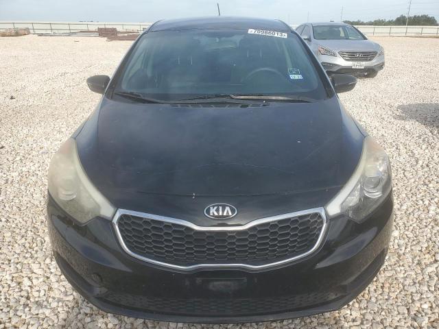 KNAFK5A82G5593845 - 2016 KIA FORTE LX BLACK photo 5