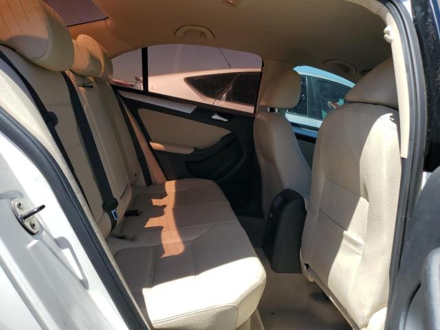 3VWDP7AJ6DM397050 - 2013 VOLKSWAGEN JETTA SE WHITE photo 10