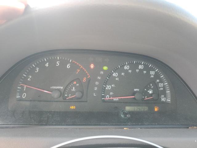 4T1BE32K44U894427 - 2004 TOYOTA CAMRY LE SILVER photo 9