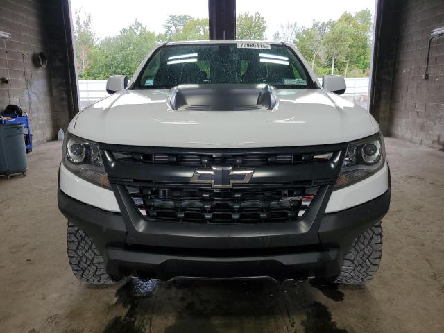 1GCRTEE19J1215806 - 2018 CHEVROLET COLORADO ZR2 WHITE photo 5