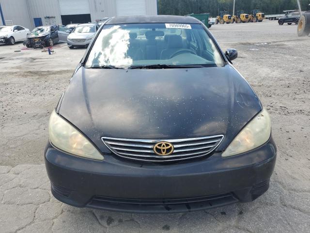 4T1BF32K35U110852 - 2005 TOYOTA CAMRY LE BLACK photo 5