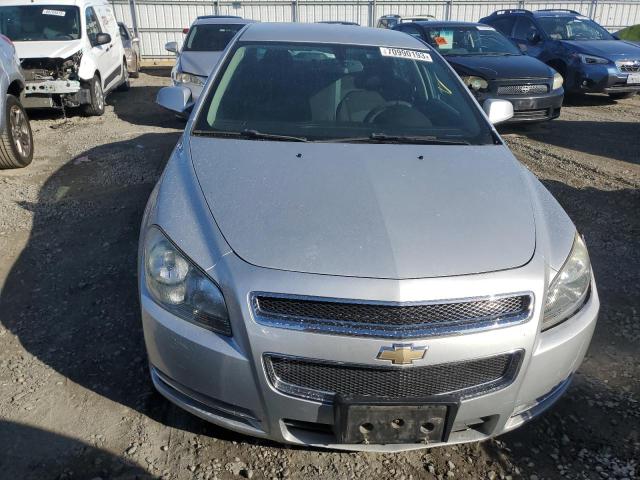 1G1ZC5E08CF379666 - 2012 CHEVROLET MALIBU 1LT SILVER photo 5