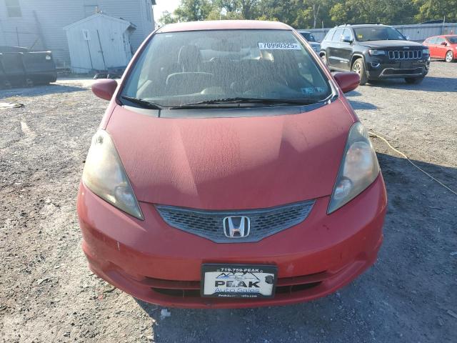 JHMGE8G3XCC031353 - 2012 HONDA FIT RED photo 5
