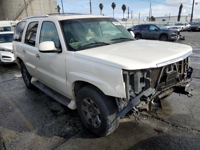 1GYEK63N82R147881 - 2002 CADILLAC ESCALADE L WHITE photo 4