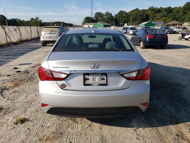 5NPEB4ACXEH857579 - 2014 HYUNDAI SONATA GLS SILVER photo 6