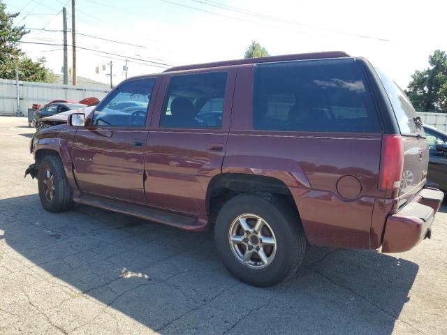 1GYEK13R3YR109943 - 2000 CADILLAC ESCALADE BURGUNDY photo 2