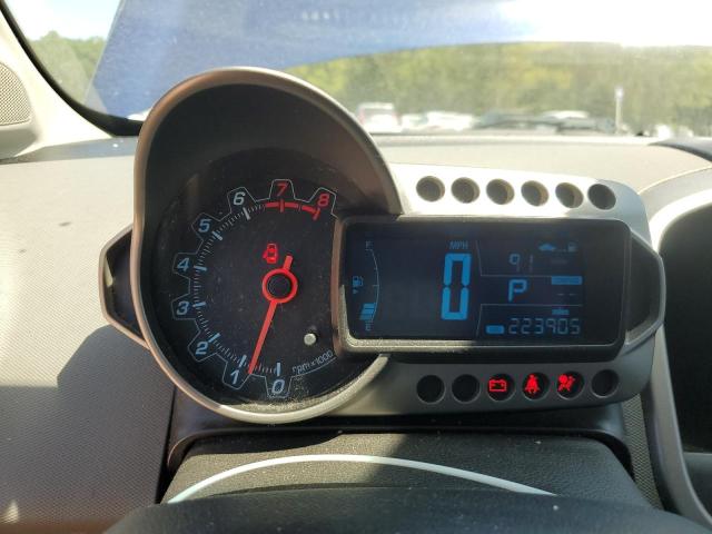 1G1JC5SH4D4244222 - 2013 CHEVROLET SONIC LT ლურჯი ფოტო 9