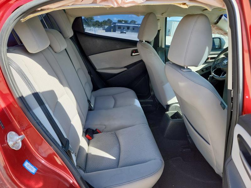 3MYDLBYV7KY509873 - 2019 TOYOTA YARIS L 红色 照片 10