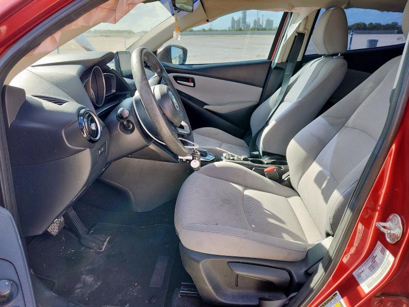 3MYDLBYV7KY509873 - 2019 TOYOTA YARIS L 红色 照片 7