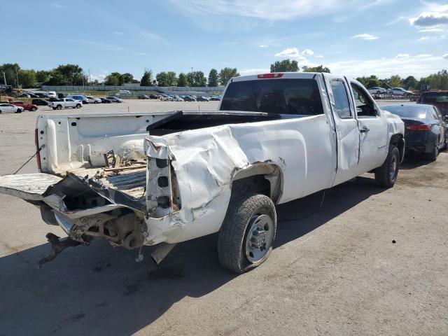 1GCHC49K99E100913 - 2009 CHEVROLET SILVERADO C2500 HEAVY DUTY WHITE photo 3