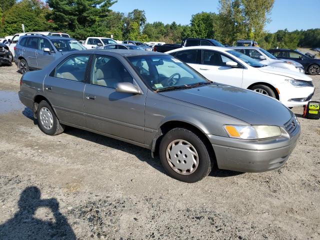 JT2BG22K6W0136603 - 1998 TOYOTA CAMRY CE TAN photo 4