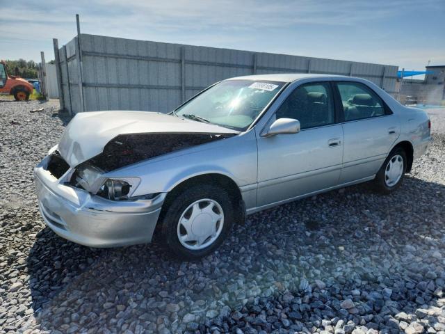 2000 TOYOTA CAMRY CE, 