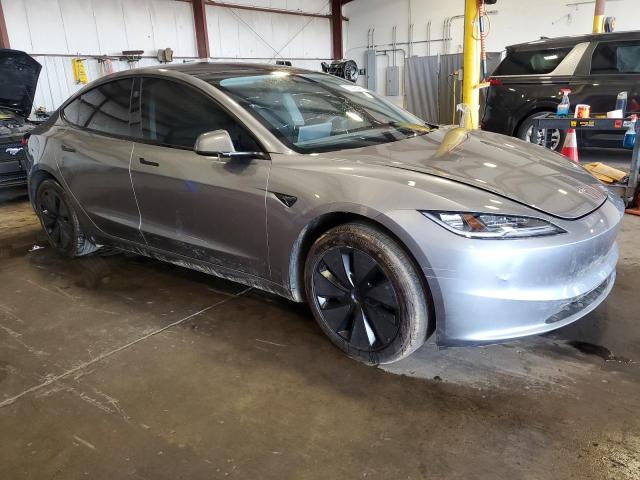 5YJ3E1EA4SF942319 - 2025 TESLA MODEL 3 GRAY photo 4
