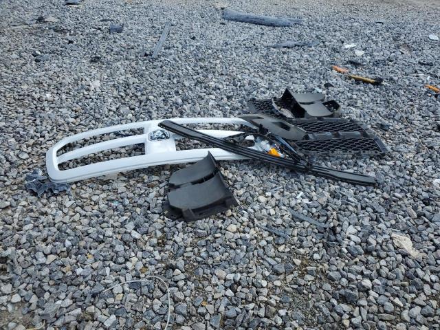 1C6RR6KG7GS183607 - 2016 RAM 1500 ST WHITE photo 12