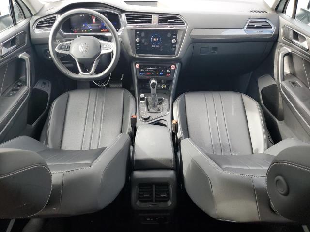 3VV2B7AX4RM195054 - 2024 VOLKSWAGEN TIGUAN SE Weiß Foto 8