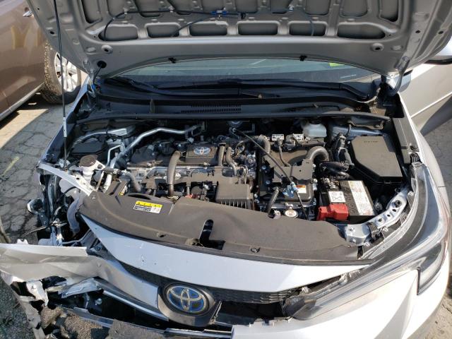 JTDBDMHE5R3011298 - 2024 TOYOTA COROLLA LE SILVER photo 11