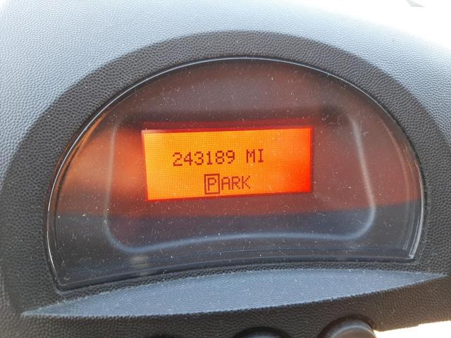 2G2WP552861138982 - 2006 PONTIAC GRAND PRIX 银色 照片 9