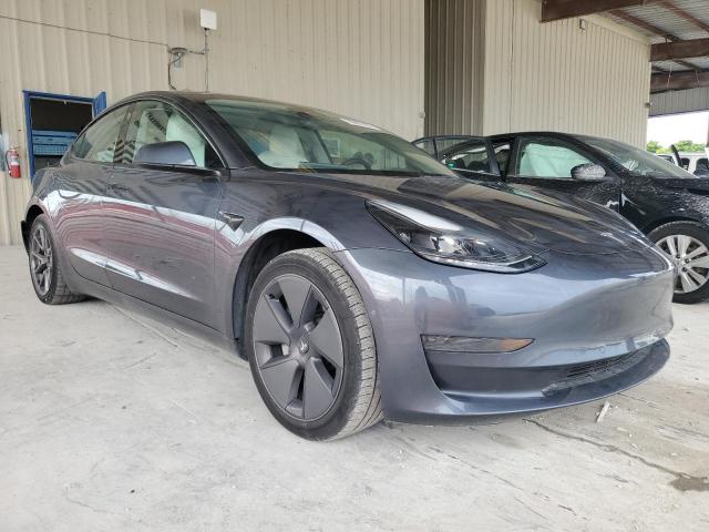5YJ3E1EA3NF309198 - 2022 TESLA MODEL 3 ნაცრისფერი ფოტო 4