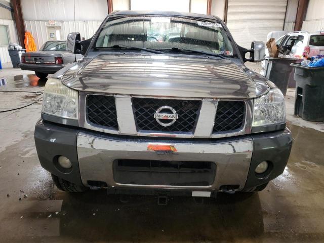 1N6BA07B35N546635 - 2005 NISSAN TITAN XE GRAY photo 5
