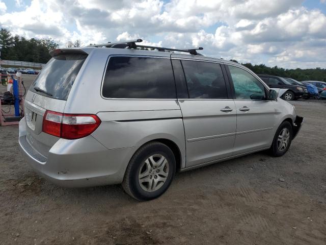 5FNRL38757B121684 - 2007 HONDA ODYSSEY EXL SILVER photo 3