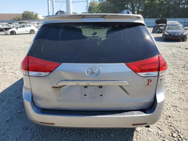 5TDKK3DC8CS235384 - 2012 TOYOTA SIENNA LE SILVER photo 6