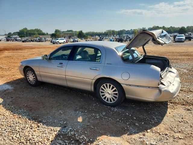 1LNHM82W93Y618278 - 2003 LINCOLN TOWN CAR SIGNATURE بيج صورة 2