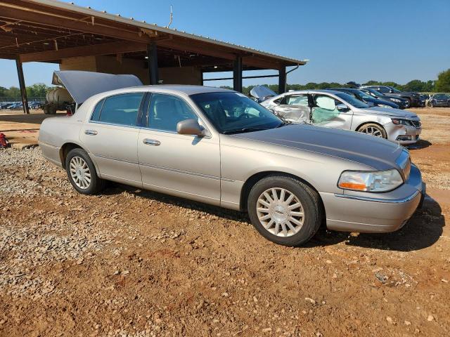 1LNHM82W93Y618278 - 2003 LINCOLN TOWN CAR SIGNATURE بيج صورة 4