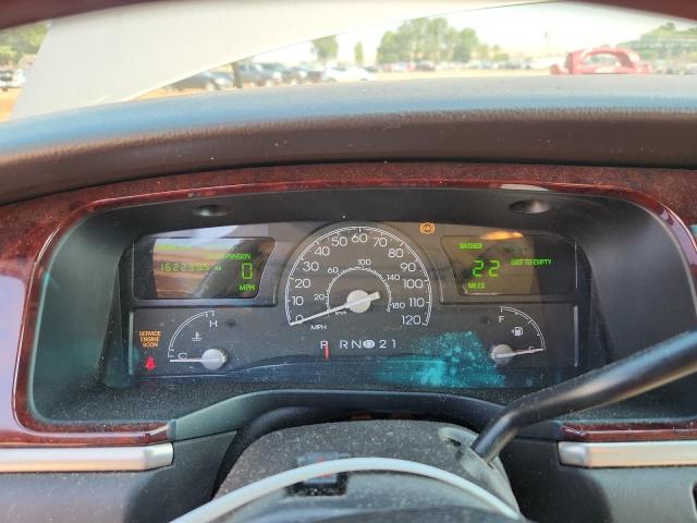 1LNHM82W93Y618278 - 2003 LINCOLN TOWN CAR SIGNATURE بيج صورة 9