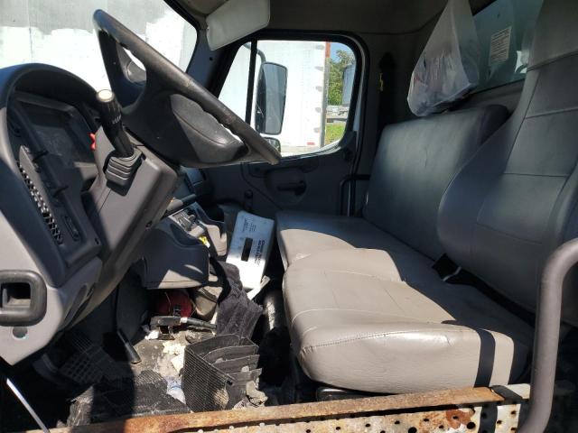 3ALACWFC9NDNK5495 - 2022 FREIGHTLINER M2 106 MEDIUM DUTY WHITE photo 7