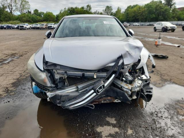 1HGCP2F65CA042020 - 2012 HONDA ACCORD SE ვერცხლისფერი ფოტო 5