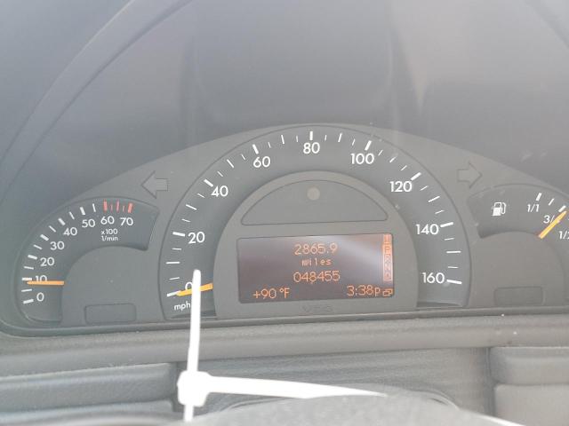 WDBRF61JX2F211687 - 2002 MERCEDES-BENZ C 240 白色 照片 9