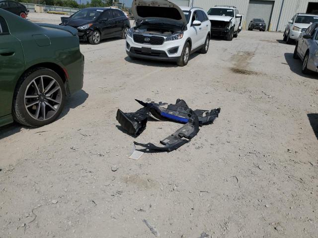 JTDKARFU8J3059527 - 2018 TOYOTA PRIUS BLUE photo 13