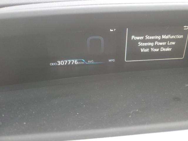 JTDKARFU8J3059527 - 2018 TOYOTA PRIUS BLUE photo 9