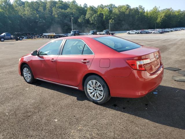 4T1BF1FK7CU536698 - 2012 TOYOTA CAMRY BASE RED photo 2